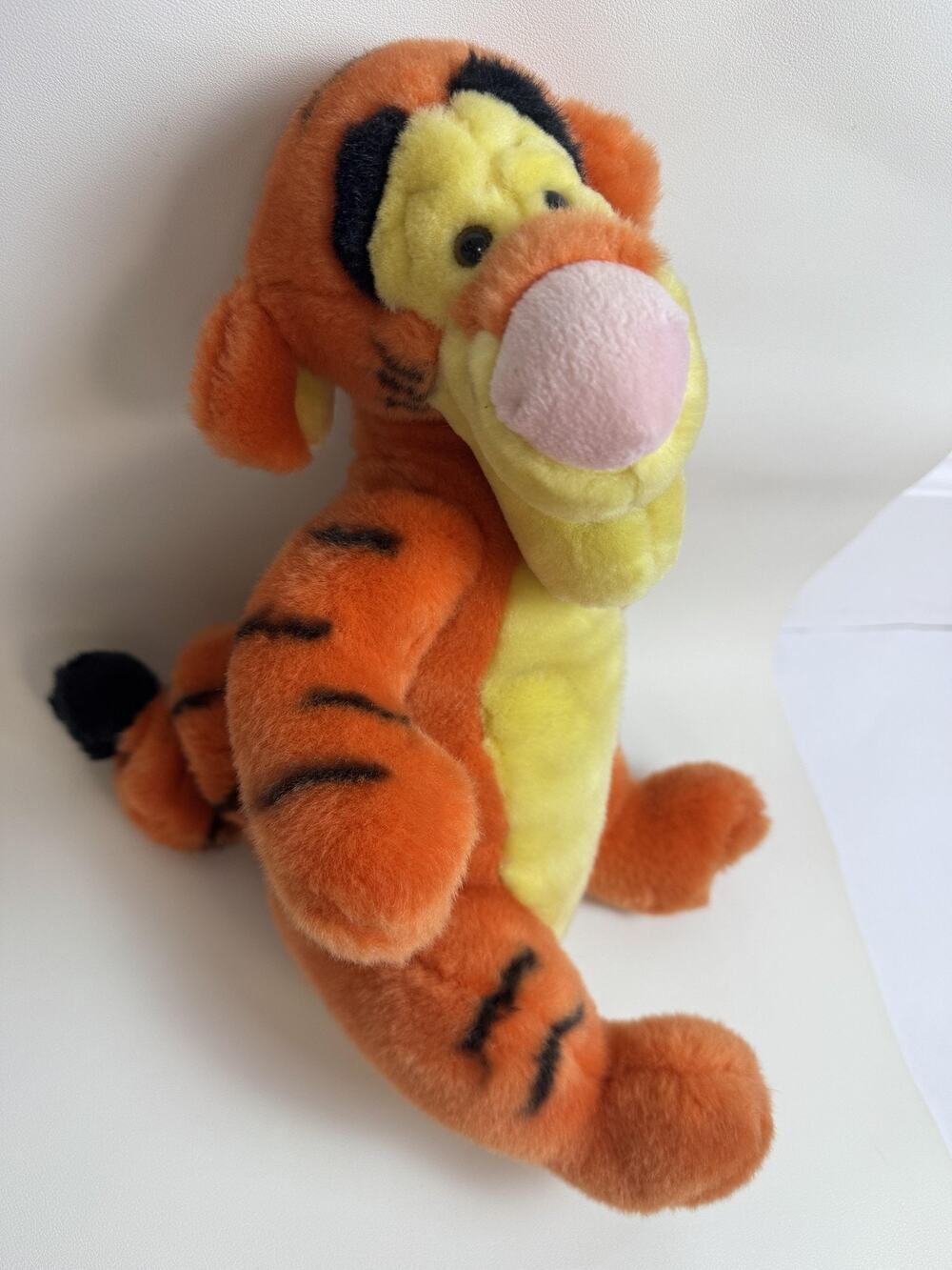 Disney Store Tigger Plush Small Winnie The Pooh Orange Stuffed Animal Toy Cute